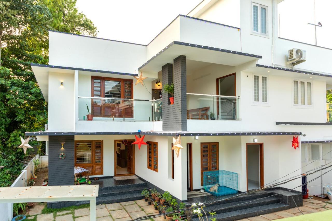 Poetrie Homestay Kochi エクステリア 写真